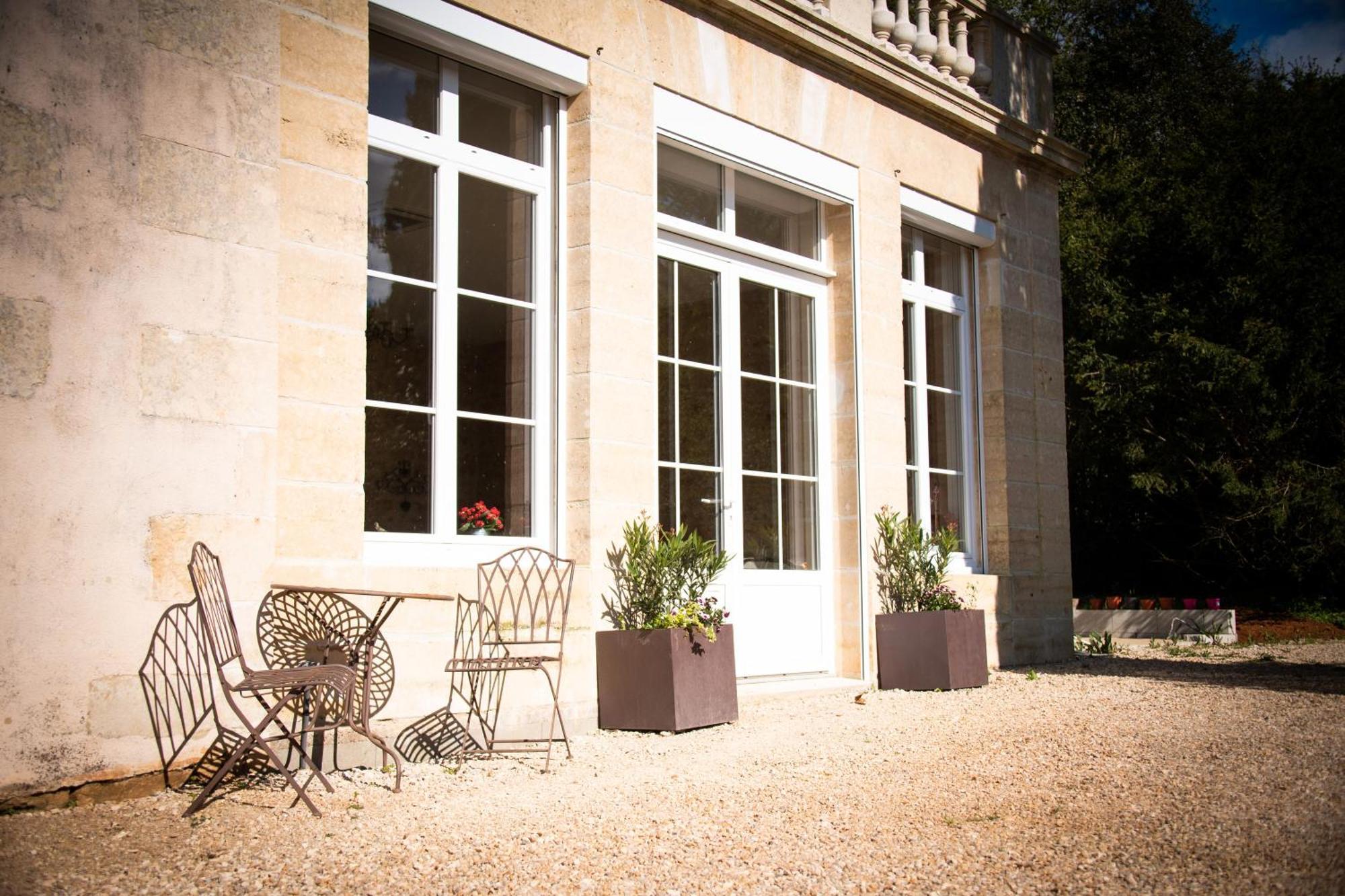 Domaine De La Briouse Bed & Breakfast Sanxay Luaran gambar